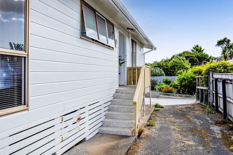 Photo of property in 7 Karaka Street, Hawera, 4610