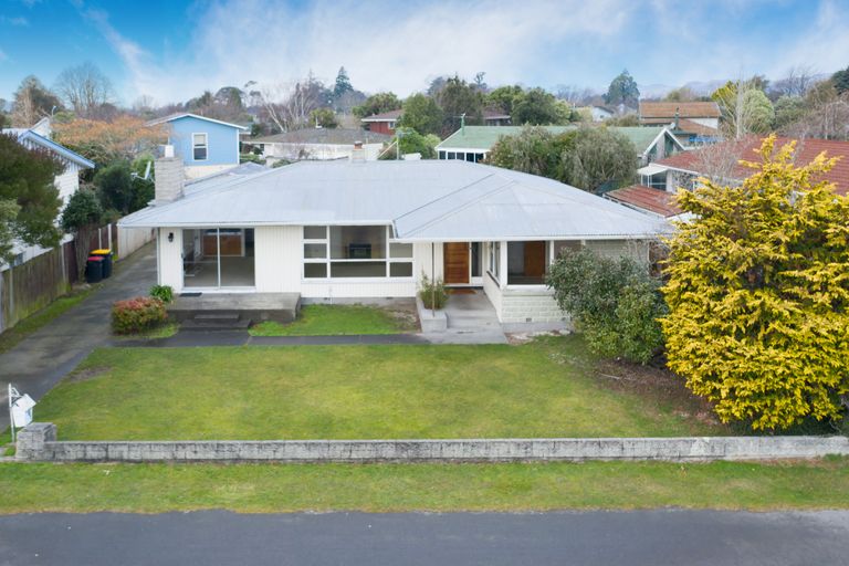 Photo of property in 34 Gladson Avenue, Sockburn, Christchurch, 8042