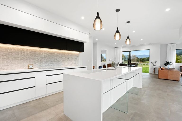 Photo of property in 17 Riverside Way, Ngaruawahia, Huntly, 3771