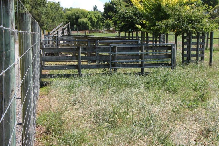 Photo of property in 587 Pleasant Point Highway, Levels, Timaru, 7975