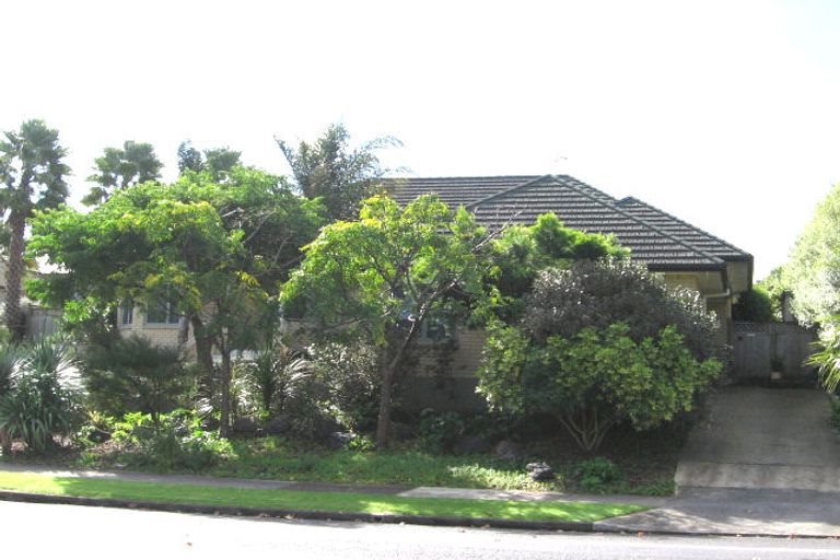 Photo of property in 12 Nicholas Road, Somerville, Auckland, 2014