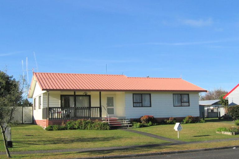 Photo of property in 23 Karen Crescent, Dinsdale, Hamilton, 3204