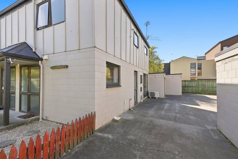 Photo of property in 1/19 Grove Road, Addington, Christchurch, 8024