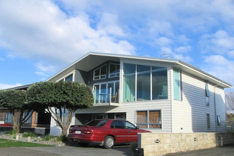 Photo of property in 41 Le Quesne Road, Bay View, Napier, 4104