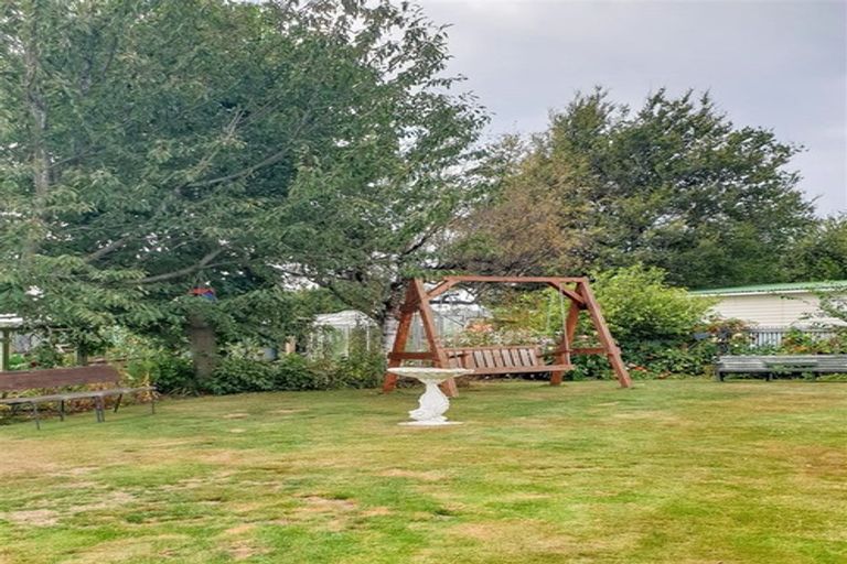 Photo of property in 11 Arrow Crescent, Holmes Hill, Oamaru, 9401