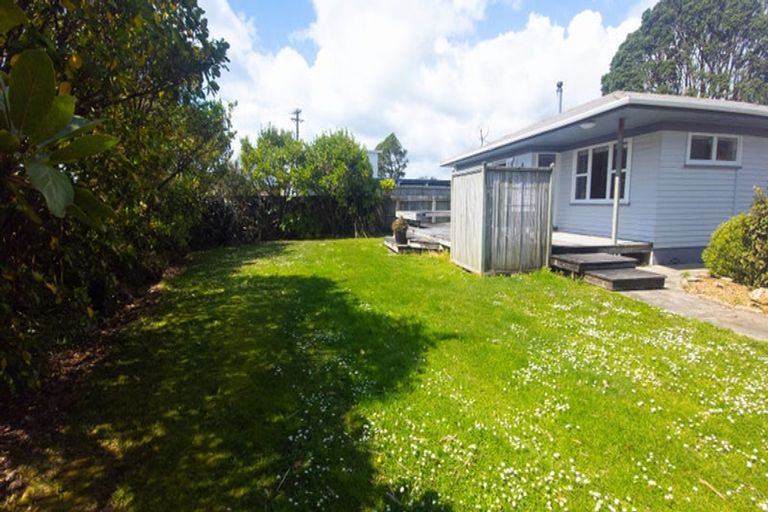 Photo of property in 26 Cove Road, Waipu, 0510