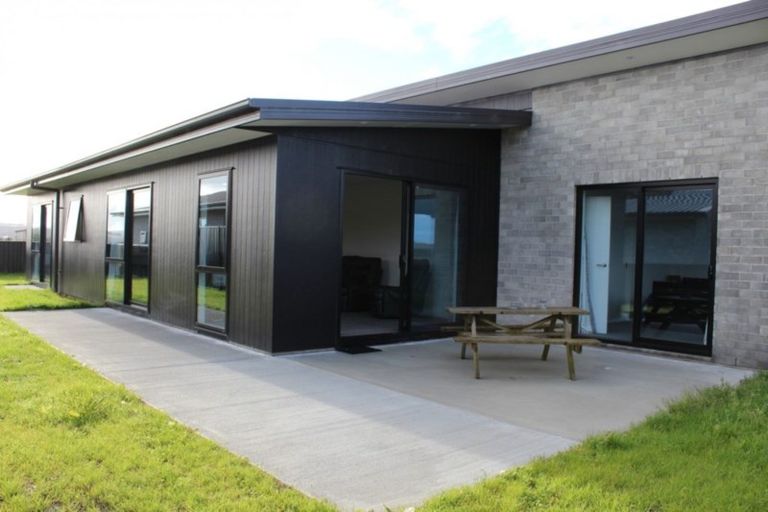 Photo of property in 51 Takitimu Avenue, Te Anau, 9600