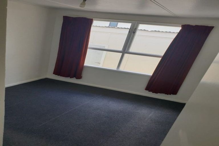 Photo of property in 44 Landon Avenue, Mangere East, Auckland, 2024