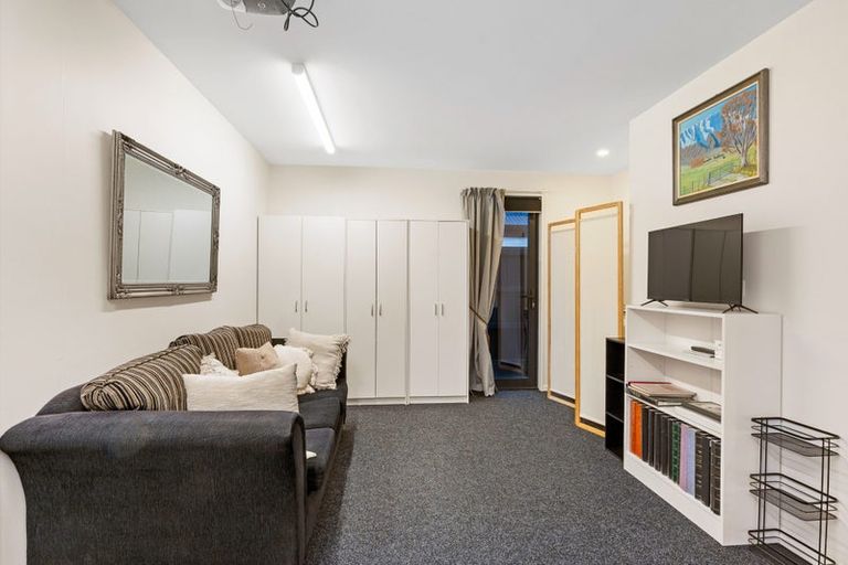 Photo of property in 8 Hanmer Crescent, Rangiora, 7400