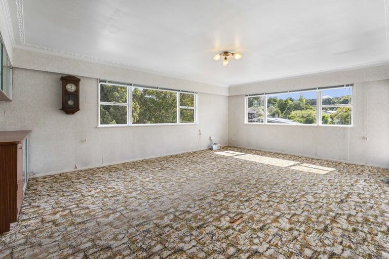 Photo of property in 21 Bentley Avenue, Glenfield, Auckland, 0629