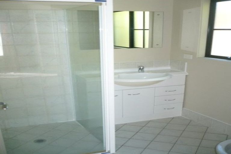 Photo of property in 26 Cloverlea Place, Pukekohe, 2120