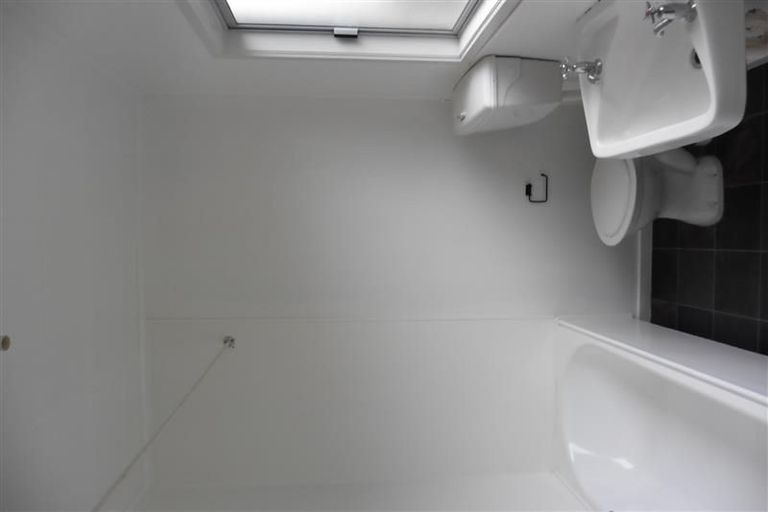 Photo of property in 3/30 Trinity Crescent, Pirimai, Napier, 4112