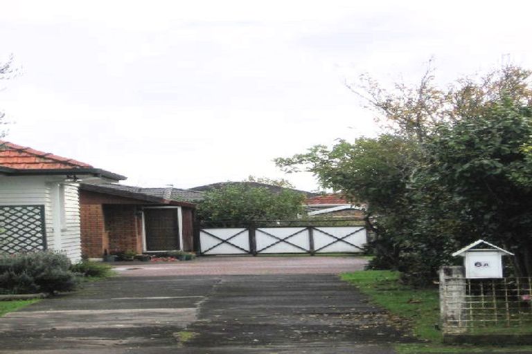 Photo of property in 2/6 Kautami Avenue, Papatoetoe, Auckland, 2025