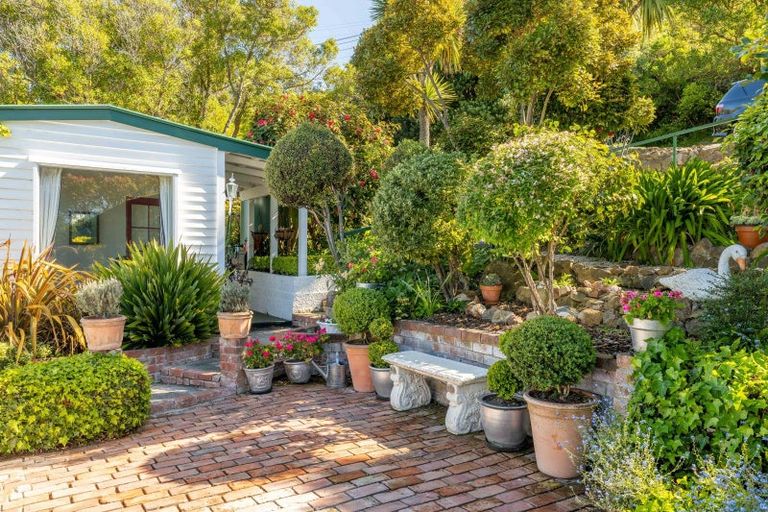 Photo of property in 16 Rawhiti Street, Diamond Harbour, 8972