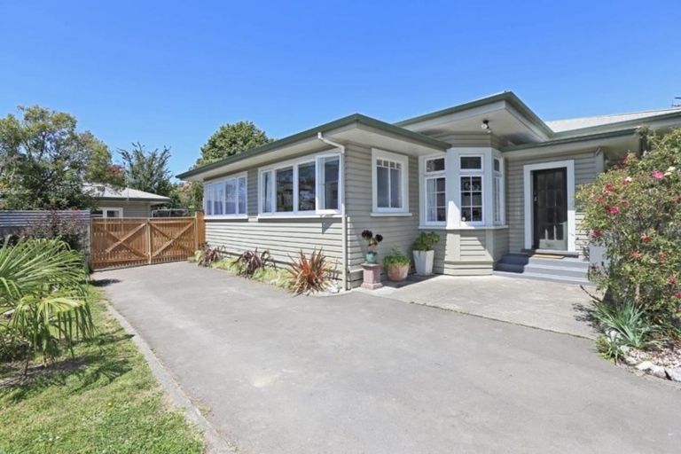 Photo of property in 506 Charles Street, Saint Leonards, Hastings, 4120