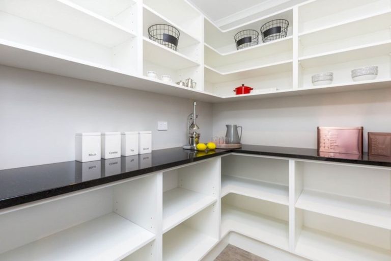 Photo of property in 31 Gilruth Road, Wallaceville, Upper Hutt, 5018