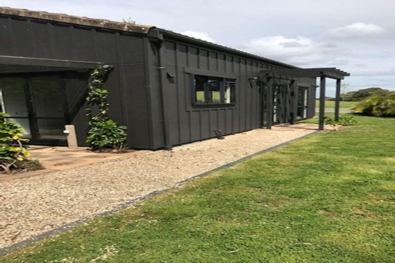 Photo of property in 247 Brookby Road, Brookby, Manurewa, 2576