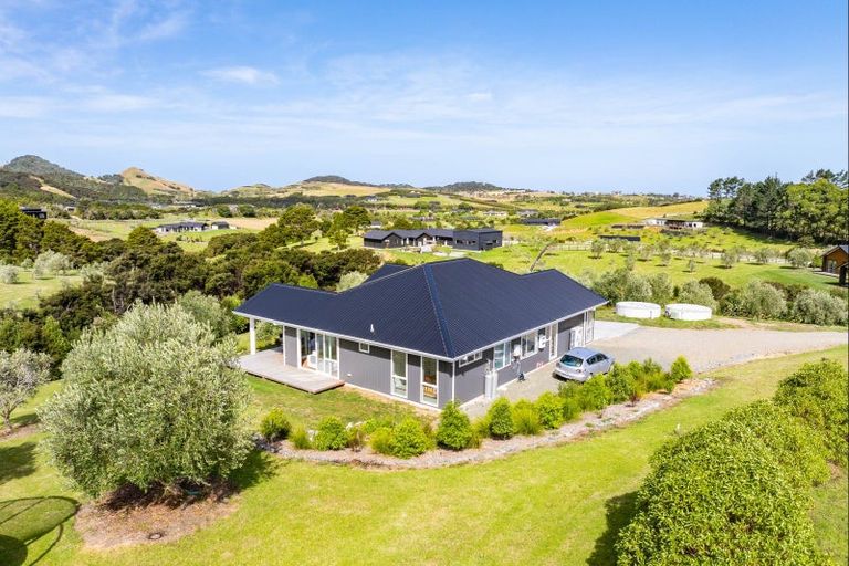 Photo of property in 157 Robert Hastie Drive, Mangawhai, 0573