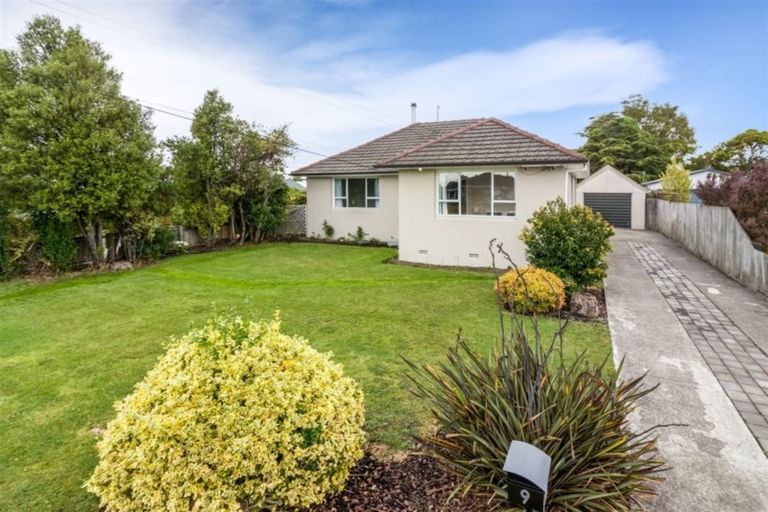 Photo of property in 9 Manuka Street, Mairehau, Christchurch, 8013