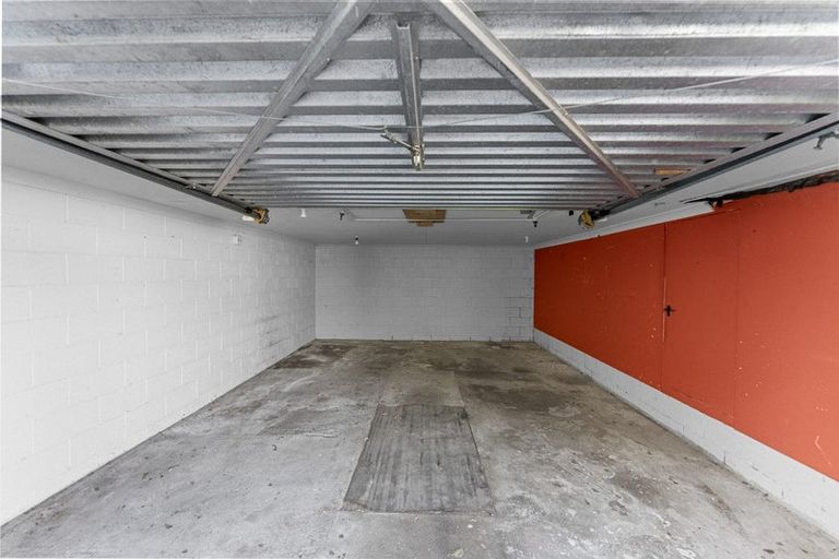 Photo of property in 12 Barclay Street, Ferndale, New Plymouth, 4310