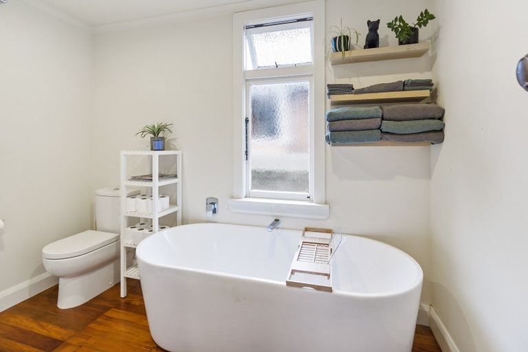 Photo of property in 11 Alexandra Street, Parkside, Timaru, 7910