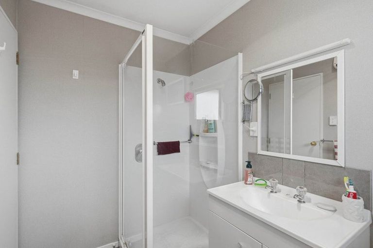 Photo of property in 5 Halton Street, East Gore, Gore, 9710