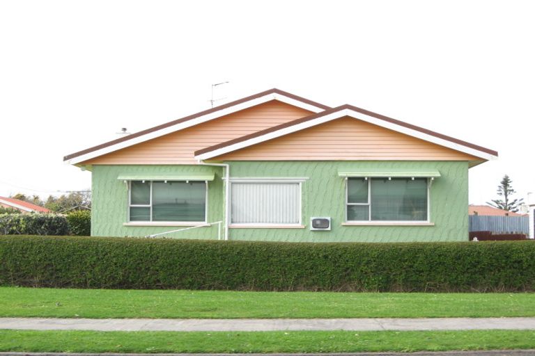 Photo of property in 108 Centennial Avenue, Waitara, 4320