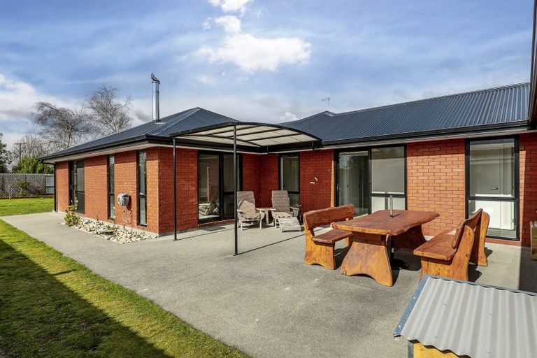 Photo of property in 24 King Street, Coalgate, 7673