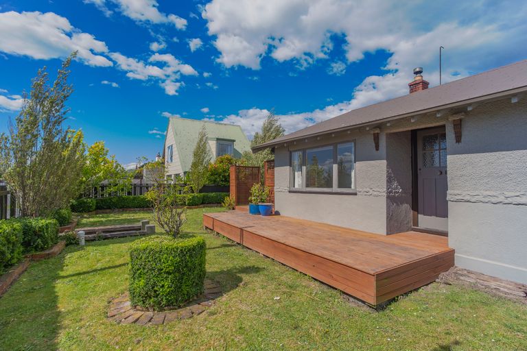 Photo of property in 32 Saint George Street, Watlington, Timaru, 7910