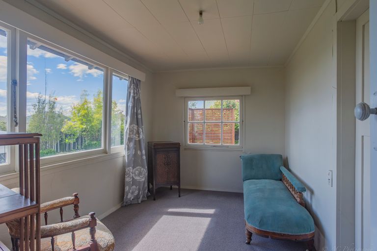 Photo of property in 32 Saint George Street, Watlington, Timaru, 7910