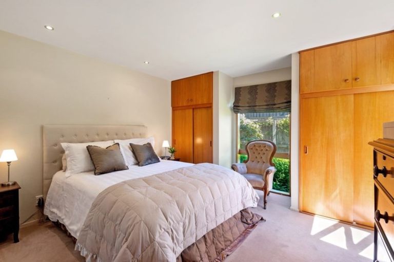 Photo of property in 15 Wadeley Road, Ilam, Christchurch, 8041