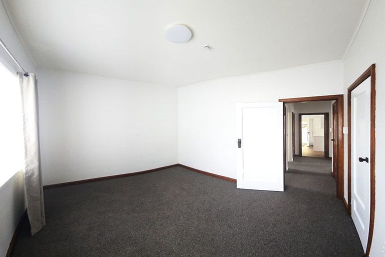 Photo of property in 9 The Quadrant, Miramar, Wellington, 6022