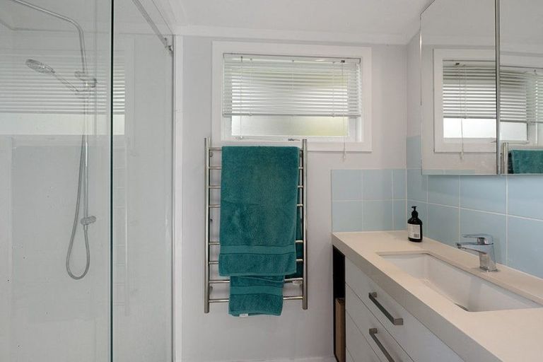 Photo of property in 10 Bennett Street, Port Albert, Wellsford, 0973