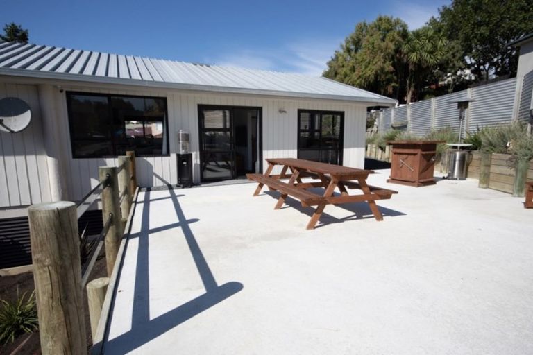 Photo of property in 6 Stirling Place, Marchwiel, Timaru, 7910