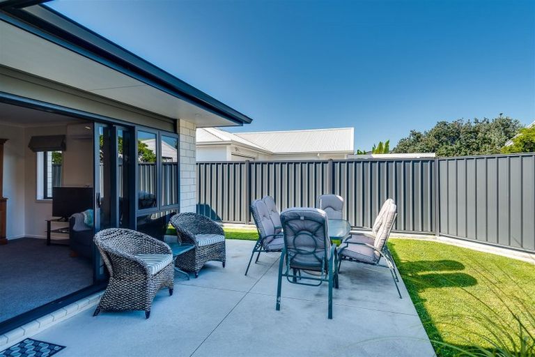 Photo of property in 62a Puketapu Road, Taradale, Napier, 4112