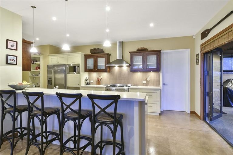 Photo of property in 515 Hibiscus Coast Highway, Hatfields Beach, Orewa, 0931