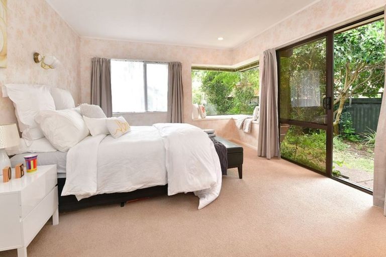 Photo of property in 42 The Circle, Manly, Whangaparaoa, 0930