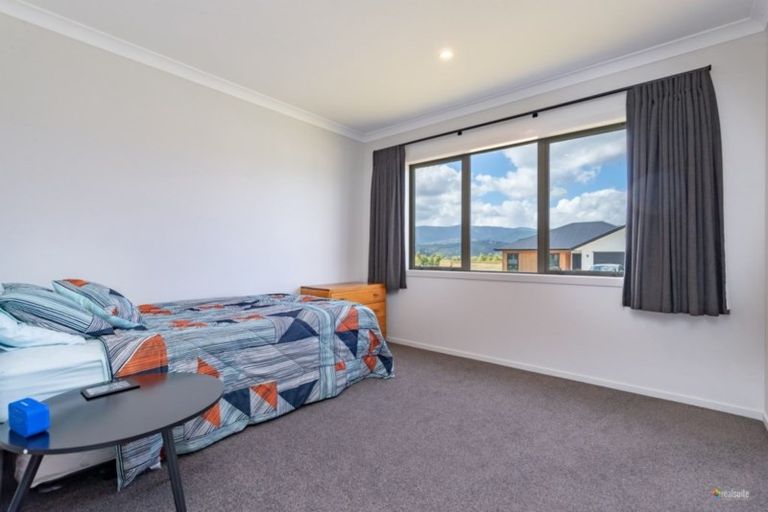 Photo of property in 103 Riverstone Drive, Riverstone Terraces, Upper Hutt, 5018