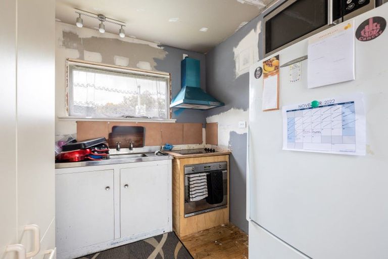 Photo of property in 150 Seaview Road, Westown, New Plymouth, 4310