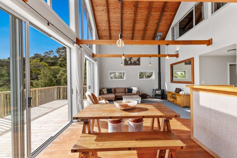 Photo of property in 33 Ward Drive, Opua, 0200