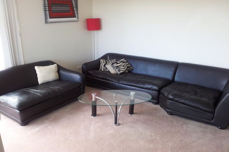 Photo of property in Bella Vista, 1b/84 Gunner Drive, Te Atatu Peninsula, Auckland, 0610