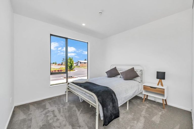 Photo of property in 12 Steggall Road, Rangiora, 7400