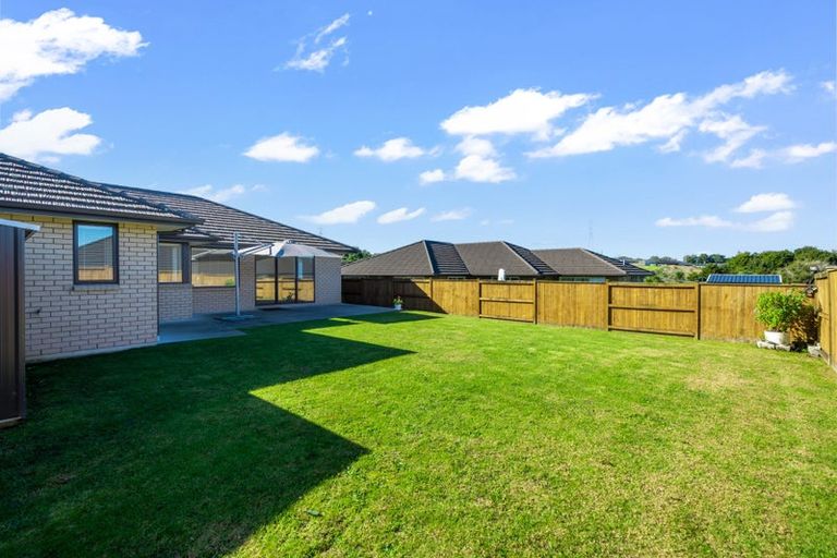Photo of property in 10 Helenvale Crescent, Pokeno, 2402