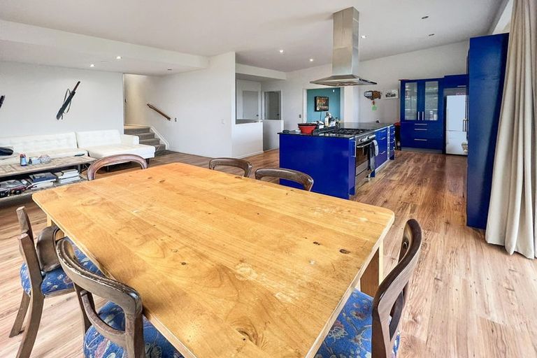 Photo of property in 7b Reynolds Place, Torbay, Auckland, 0630