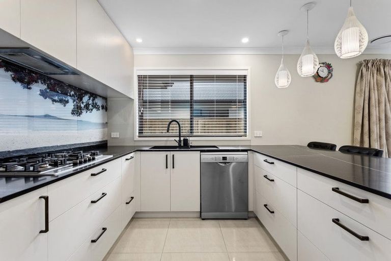 Photo of property in 3 Karearea Drive, Coastlands, Whakatane, 3120