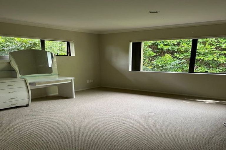 Photo of property in 38 Leafield Crescent, Henderson, Auckland, 0612