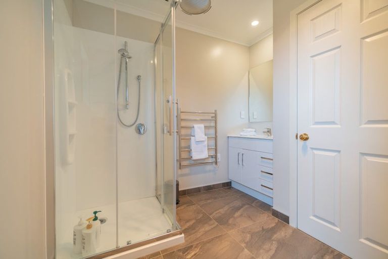 Photo of property in 13 Worsley Street, Te Anau, 9600