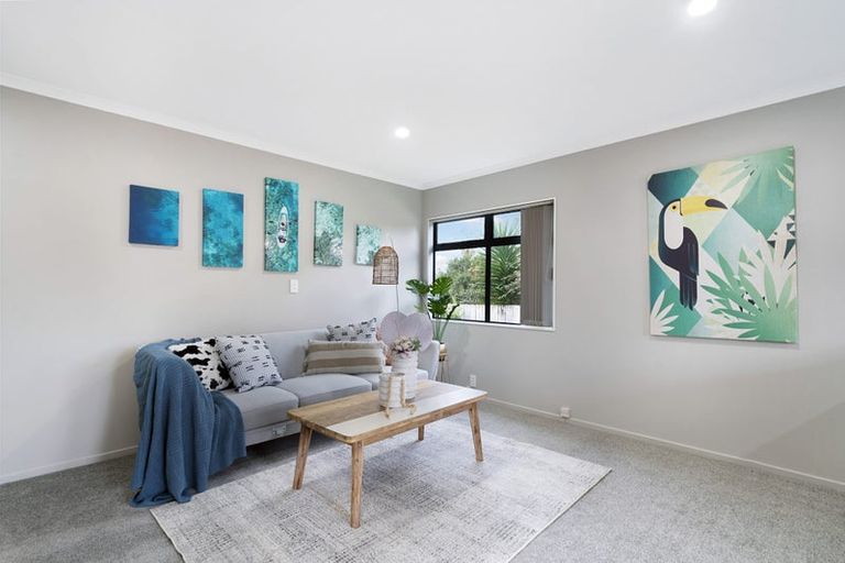 Photo of property in 32d Gifford Road, Papatoetoe, Auckland, 2025