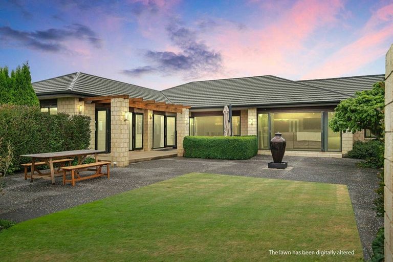 Photo of property in 8 Devine Drive, Rolleston, Christchurch, 7678