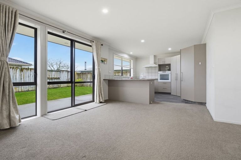 Photo of property in 32 Kinder Place, Ngongotaha, Rotorua, 3010